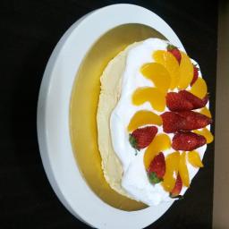 pavlova-australian-meringue-dessert-3.jpg