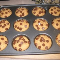pb2 and chocolate chip muffins