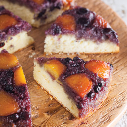 Peach-Bluberry Upside-Down Cake