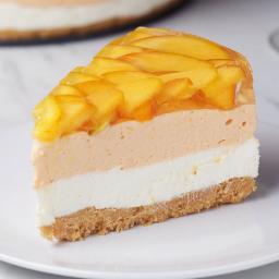 Peaches ‘N’ Cream Cheesecake Recipe by Tasty