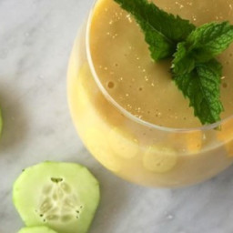 Peachy Mango Cucumber Tea Smoothie Recipe