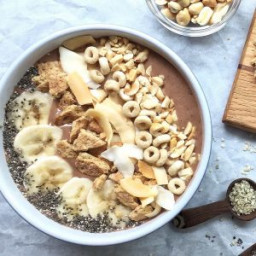 Peanut Butter and Banana Smoothie Bowls