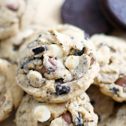 Peanut Butter Cookies and Cream Cookies