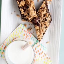 Peanut Butter Crumble Brownies