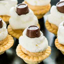 Peanut Butter Mini Tarts with Rolos