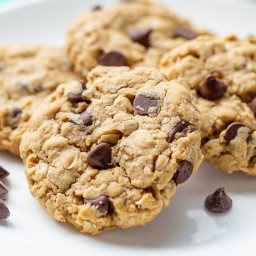peanut-butter-oatmeal-cookies-2834343.jpg
