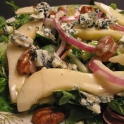 pear-and-blue-cheese-salad-1343843.jpg