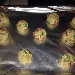 pecan-balls-christmas-cookies-4.jpg