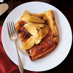 pecan-pancake-with-caramel-apple-to-3.jpg