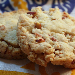 pecan-shortbread-cookies-3.jpg