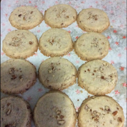 pecan-shortbread-cookies-9669cb.jpg