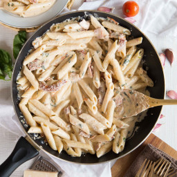 Penne Alfredo with Bacon & Sun Dried Tomato