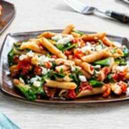 Penne With Fresh Tomato Sauce, Spinach and Feta