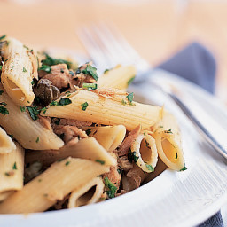 Penne with Tuna and Capers