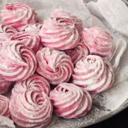 Peppermint Meringues Made With Real Candy Canes