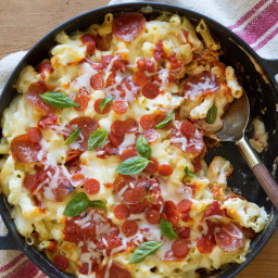 Pepperoni Pizza Mac and Cheese