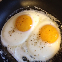 Happy Egg • How To Perfectly Fry an Egg