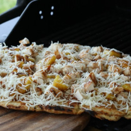 Perfect Grilled Pizza {Hawaiian BBQ Chicken}