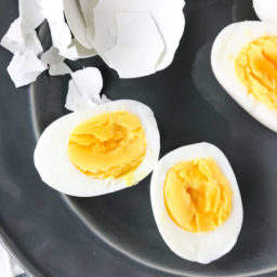Perfect Hard Boiled Eggs (in the Instant Pot)