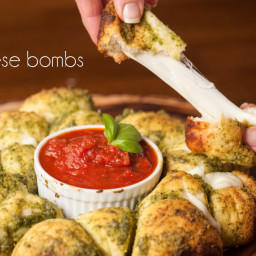 Pesto Cheese Bombs