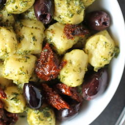 Pesto Gnocchi With Olives and Sun-Dried Tomatoes [Vegan]
