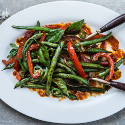 Phad Prik King (Curried Stir-fried Vegetables with Basil)