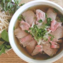Pho (Vietnamese Beef Noodle Soup)