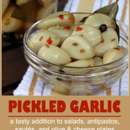 pickled-garlic-1951445.jpg