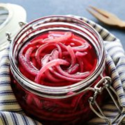 Pickled Red Onions {quick and easy refrigerator version!}