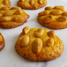 Pindakoeken: How to Make Dutch Peanut Cookies From Scratch