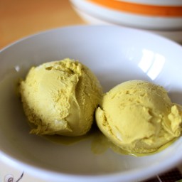 Pistachio ice cream