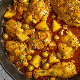 pollo-guisado-recipe-chicken-stew-2760904.jpg