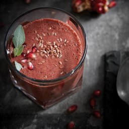 Pomegranate Boost Smoothie