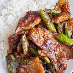 Pork and Asparagus with Chile-Garlic Sauce