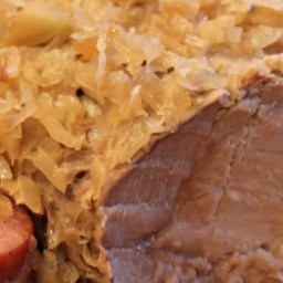 pork-roast-and-sauerkraut-1327720.jpg