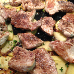 Pork: Spiced Tenderloin with Apples