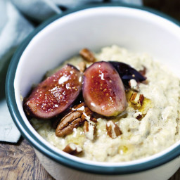 Porridge with Figs, Honey and Nuts
