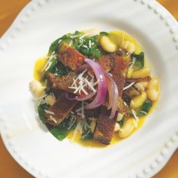 Portobello Paillards with Spinach, White Beans & Caramelized Onions