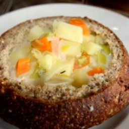 potato-leek-soup-in-bread-bowls-4.jpg
