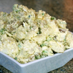 potato-salad-with-hard-boiled-eggs-and-dill-relish-1745668.jpg