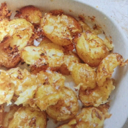Potatoes: garlic crushed new potatoes