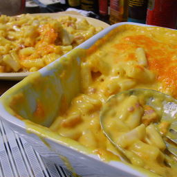 Pre-Cooked Mac and Cheese with Burger Hotdish