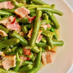 Pressure Cooker Green Beans with Bacon