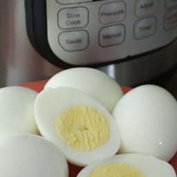 pressure-cooker-hard-boiled-eggs-1776010.jpg