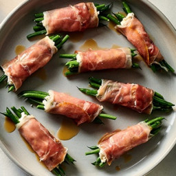 Prosciutto Wrapped Green Beans with Goat Cheese