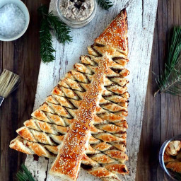Puff Pastry Christmas Tree Appetizer