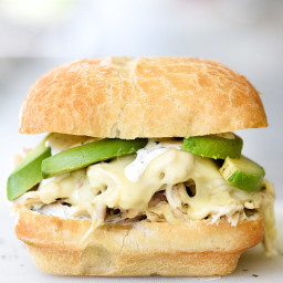 Pulled Chicken Sandwich with Creamy Ranch Sauce