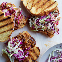 Pulled Pork Sandwiches with Barbecue Sauce