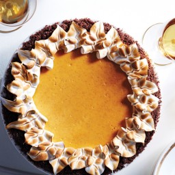 Pumpkin-Cheesecake Pie with Gingersnap Crust