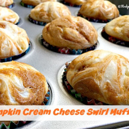 Pumpkin Cream Cheese Swirl Muffins